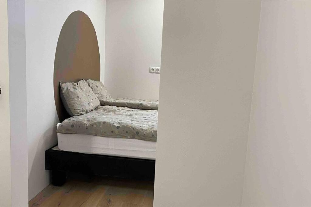 Modern Garage Suite - Free Parking & Self Check In Hveragerdi Ngoại thất bức ảnh